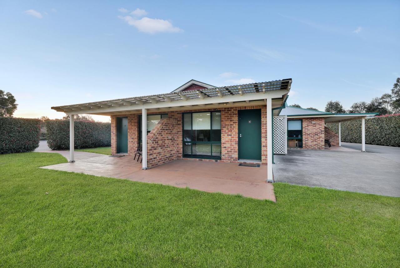 Potters Apartments Cessnock Exterior photo