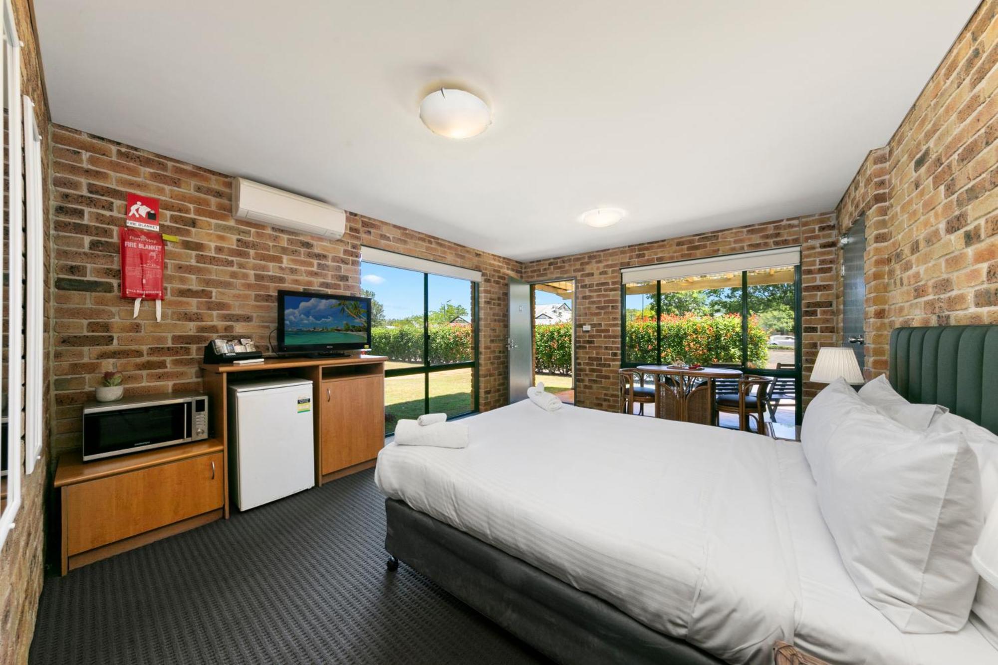 Potters Apartments Cessnock Exterior photo